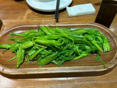 -隔壁老王·家常云南菜(皇冠店)