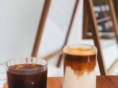 -Line 咖啡(石厦花园店)