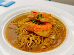 酸萝卜烩大海虾-品海楼·大连海胆锅贴馆(东港店)