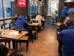 -老妈米线(港龙店)