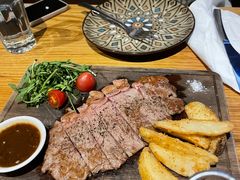 -LENBACH兰巴赫西餐啤酒坊(大连东港店)