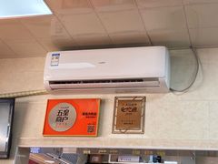 -亚忠小吃店(曾厝垵店)