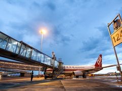 -中国联合航空