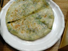 韭菜鸡蛋馅饼-45度现烙肉饼(张郭庄店)