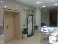 -新生植发·植养护一体