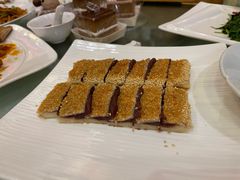 -梅龙镇酒家(南京西路总店)