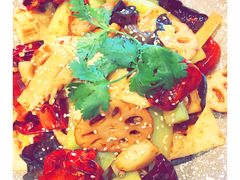 素香锅-川旺角川粤融合菜•海景餐厅(星海广场店)