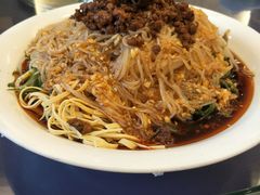 -吴记酱骨炖菜馆(西大直街店)