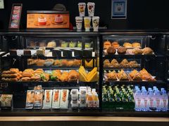 -星巴克(浦东机场T2到达店)