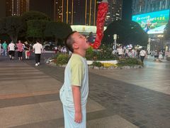 -观音桥步行街