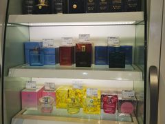 -国药中服免税(北京坊店)