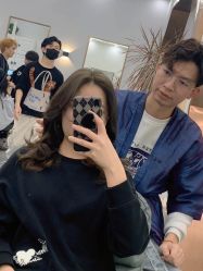 点击看大图 -V8潮牌·接发烫染连锁