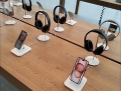 -Apple零售店(华贸购物中心店)