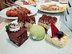 -绿岛港轩海鲜烤肉涮锅自助餐厅