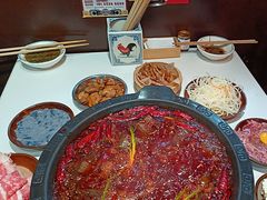 -卤校长老火锅(杨家坪直营店)