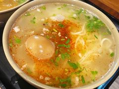 猪肘汤面-亮亮面馆(经六路店)