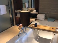 -西双版纳融创皇冠假日度假酒店