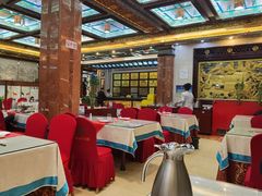 大堂-鹊华居·地道鲁菜·海鲜·融合味(大明湖店)