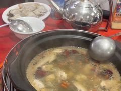 -花苑美食横琴生蚝火锅(拱北粤华路店)