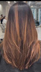 -5M HAIR SALON