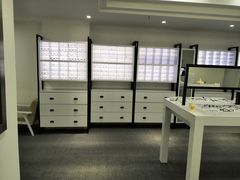 -造寸眼镜·蔡司官方授权店(东门店)