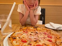 -城市大道红炉披萨烘焙坊