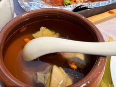 -彩云天云南餐厅