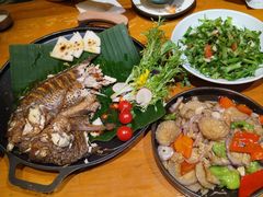 -老滇山寨•云南特色菜•地方菜•民族风情歌舞表演(金碧店)