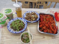 -江城燕子大排档(江汉路步行街店)