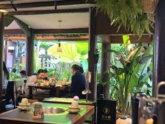 -菌自由丨野生菌火锅特色庭院餐厅(丽江古城店)