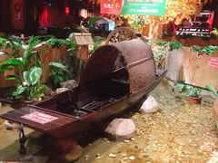 -老滇山寨•云南特色菜•地方菜•民族风情歌舞表演(金碧店)