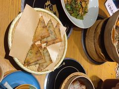 -吃饭皇帝大(长宁龙之梦店)
