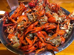 -琥珀老六龙虾(四里河店)