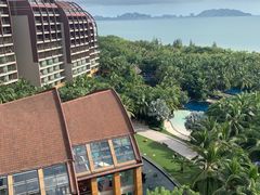 -三亚湾海居铂尔曼度假酒店