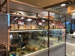 面包甜点陈列柜-山崎面包(静安久光店)