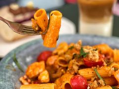 -潮一不贰·法式甜品·生日蛋糕·西式简餐(外滩店)