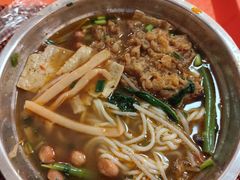 -柳州肥姨妈大骨螺蛳粉(双阳路店)