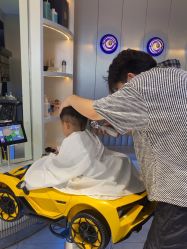 -PE SALON