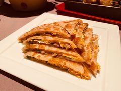 临海鸡蛋麦饼-新荣记(南京西路店)