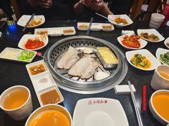 -木槿花韩式炭烤·熟成肉工坊(孙文东路店)