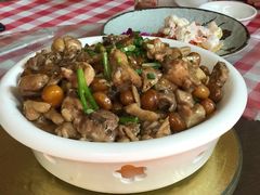 凤眼果焖鸡-龙桥私厨·姜花菊花过桥鱼·顺德菜(容桂店)