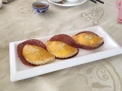 酥皮加映角-旋转餐厅