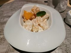 -穹六人间 people 6(岳阳路店)