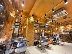 大堂-愿者上钩·纸包鱼(翻身店)