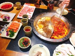-大龙辣火锅·龙虾·烧烤(湖滨新天地店)
