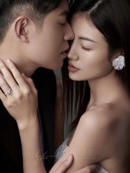 -雨墨婚纱摄影工作室