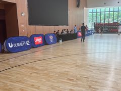 -普陀体育馆