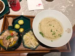 -松鹤面馆·古法焖肉面(观前店)
