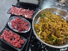 -牛一煲美食(江高店)