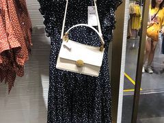 -URBAN REVIVO(济南世茂广场店)